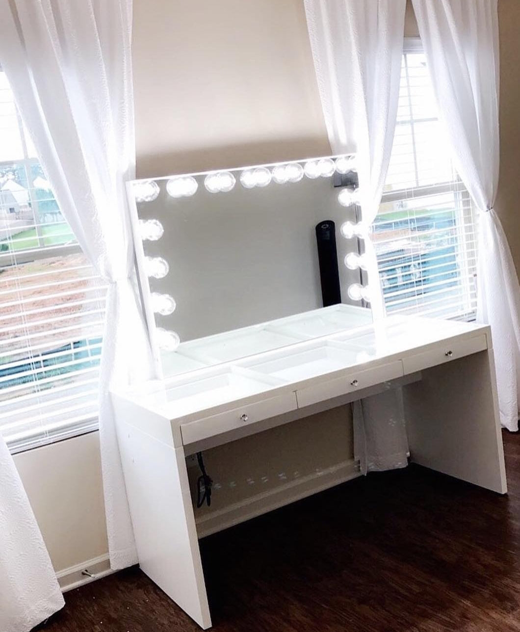 The Magnificent Zeeba Hollywood Mirrors (Dimmer)